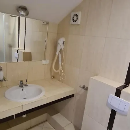 Värdshus Goscinne Gum-bar Biskupice (Poznan)