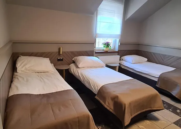 Inn Goscinne Gum-bar Biskupice (Poznan)